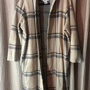 Max Studio Cream and Gray Plaid Cape